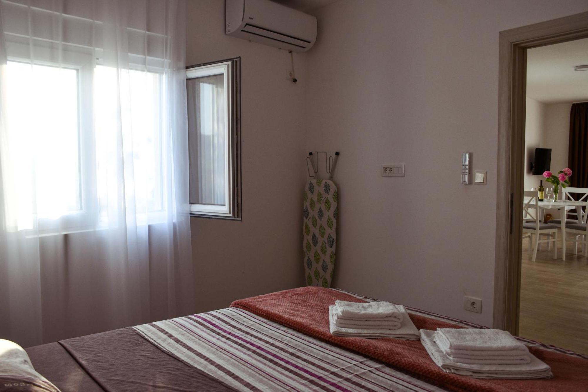Raj Appartement Kotor Buitenkant foto