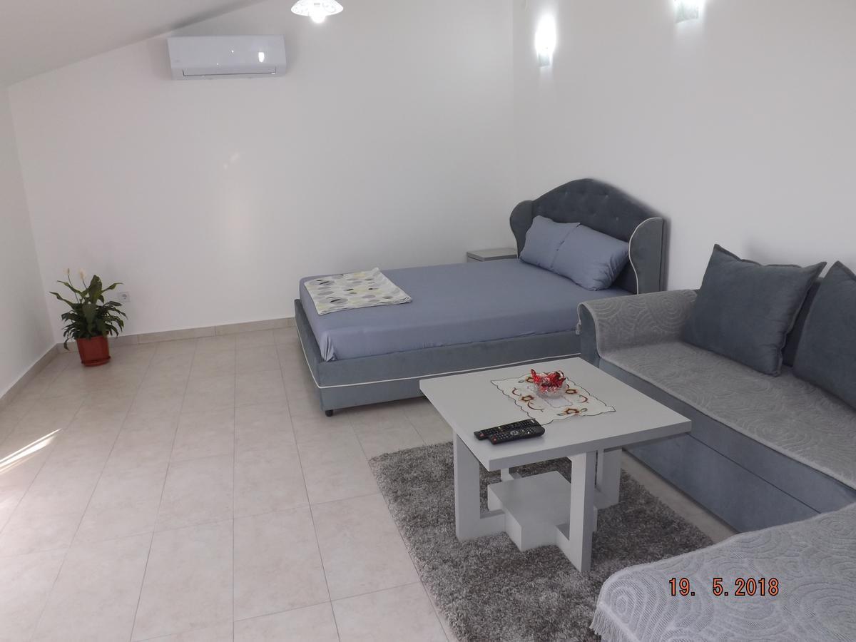 Raj Appartement Kotor Buitenkant foto